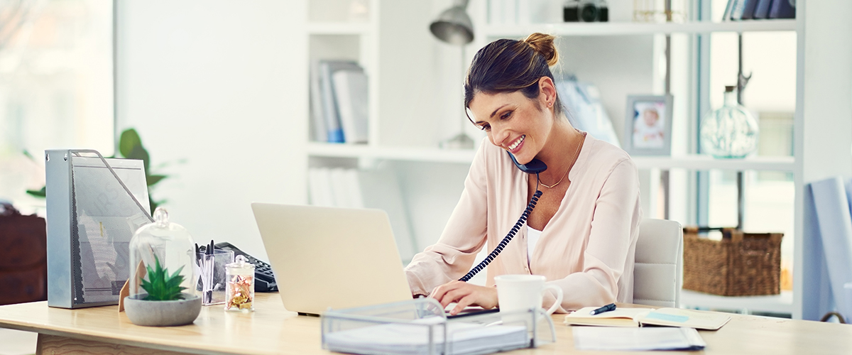 Digital Desktop Phones